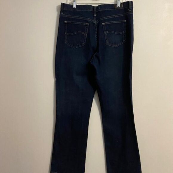Lee Bootcut at the waist 5 pocket jeans, size 14L - Picture 2 of 3
